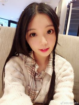 欣小萌