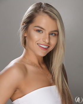 Bri Lauren
