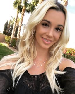 Caitlin Arnett