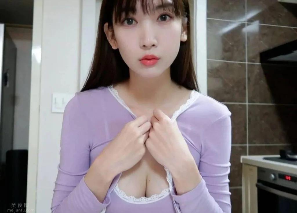 韩版广末凉子，不穿内衣弹琴，性感尺度爆表！