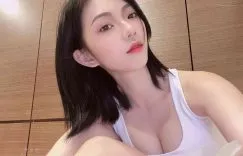 RCTD-340：制服下有着大雪白的美女救护员钰钰