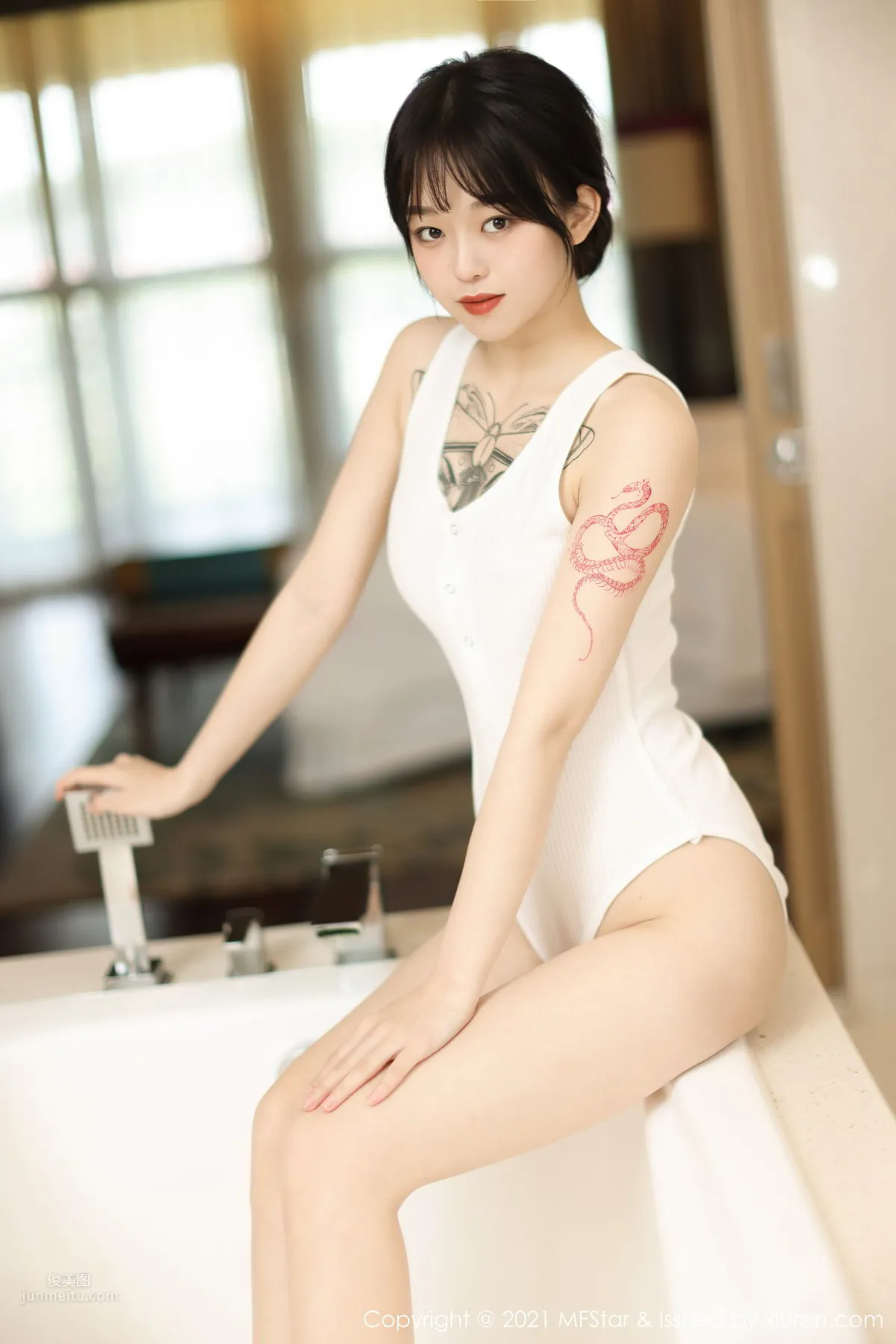 [MFStar] 2021.05.17 VOL.496 奶瓶子