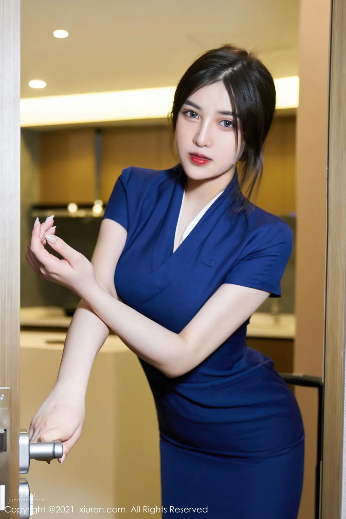 你的女友韩静安 优雅空乘制服