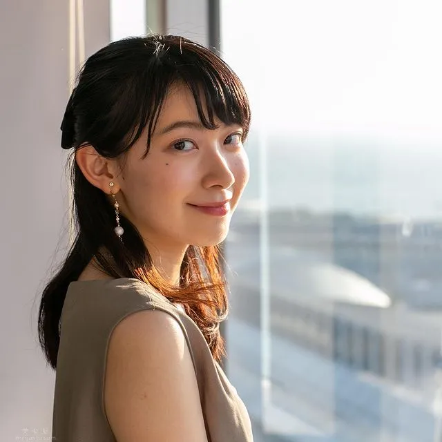 女主播《桧山沙耶》播报快讯专业变脸，网友起底「反差萌」事件！