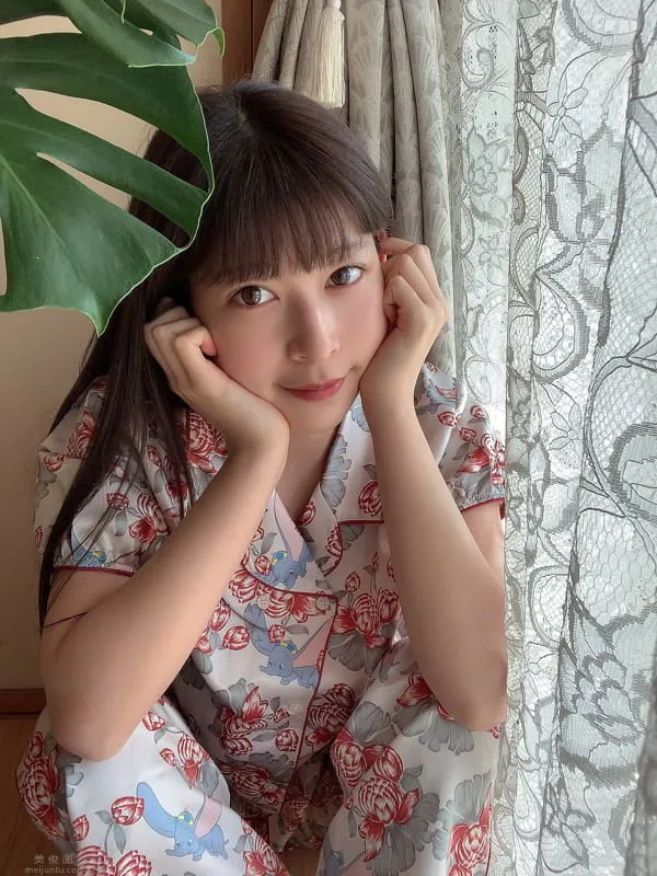 纯白美少女《染野有来》清新微性感！泳装散发盛夏气息的初恋感！