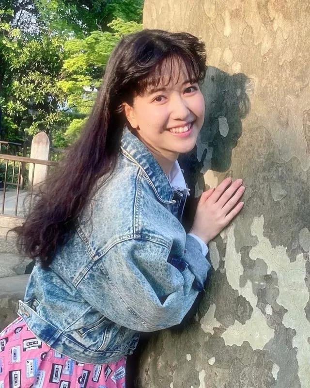 穿越时空而来的《昭和女子》不畏异样眼光坚持复古装扮!