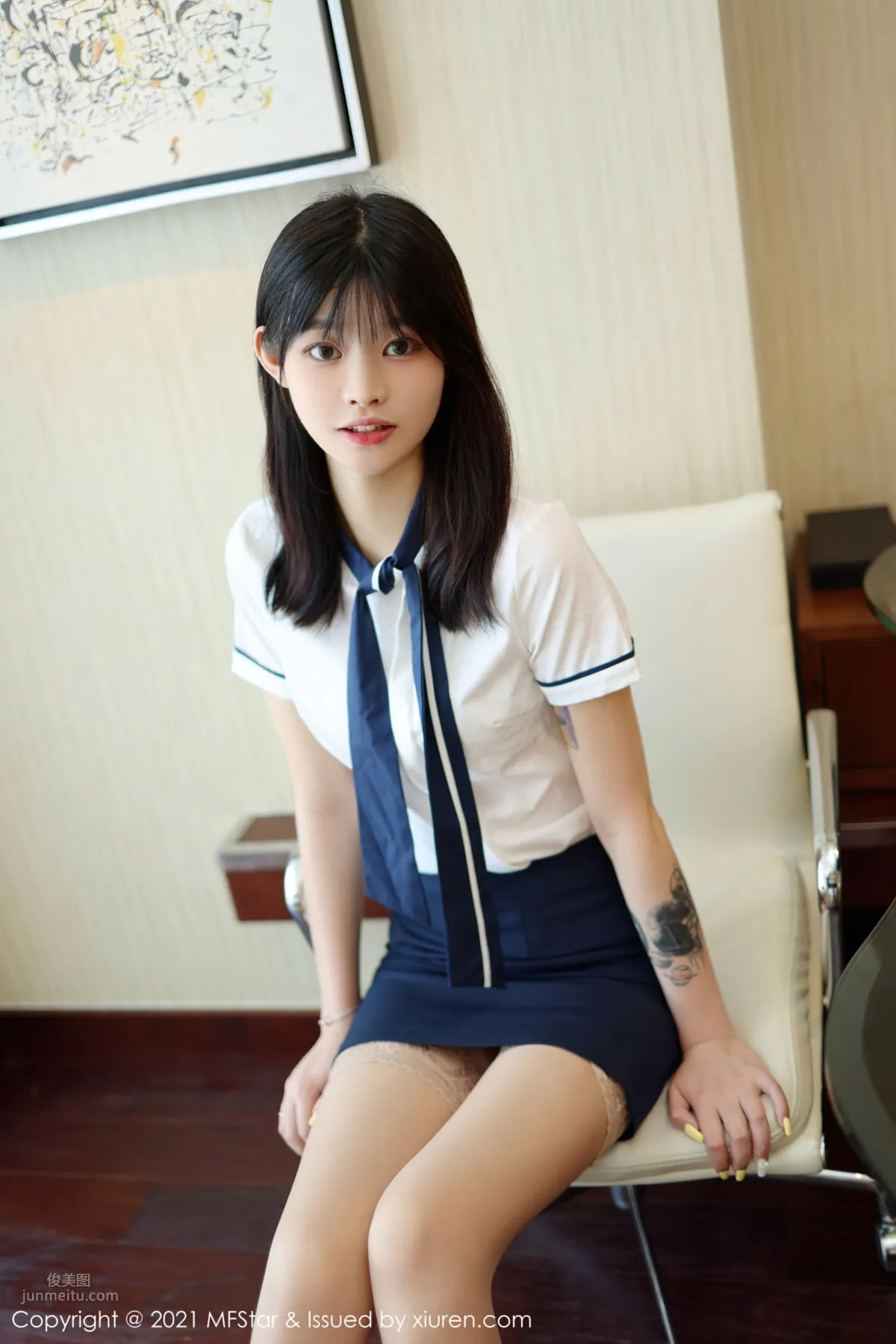 新人模特77qiqi 校园风格学生装