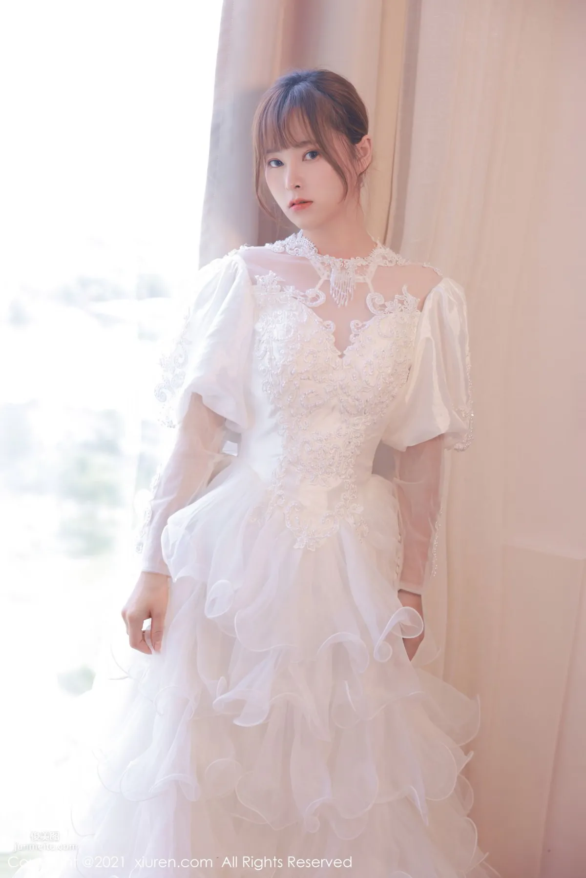 欧派模特奈沐子 唯美动人白色婚纱