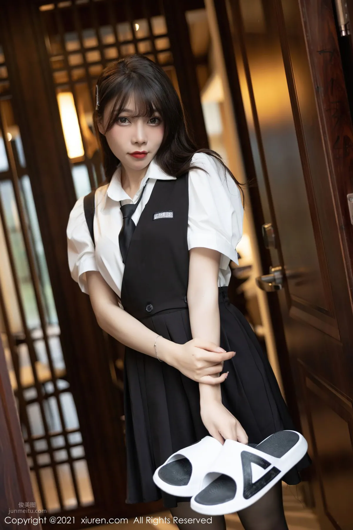 专属女仆芝芝Booty 俏皮可人无限魅力
