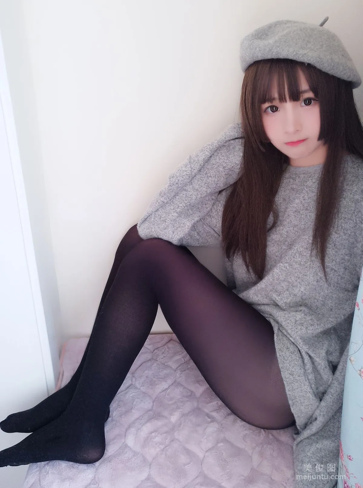 古川kagura 《鲨鱼画家》 写真集