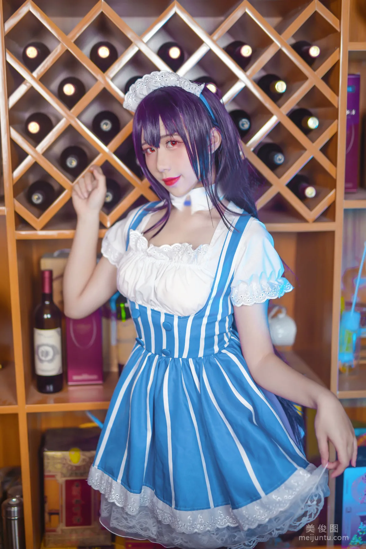 [网红Coser] 九曲Jean 《加藤惠女仆》 写真集