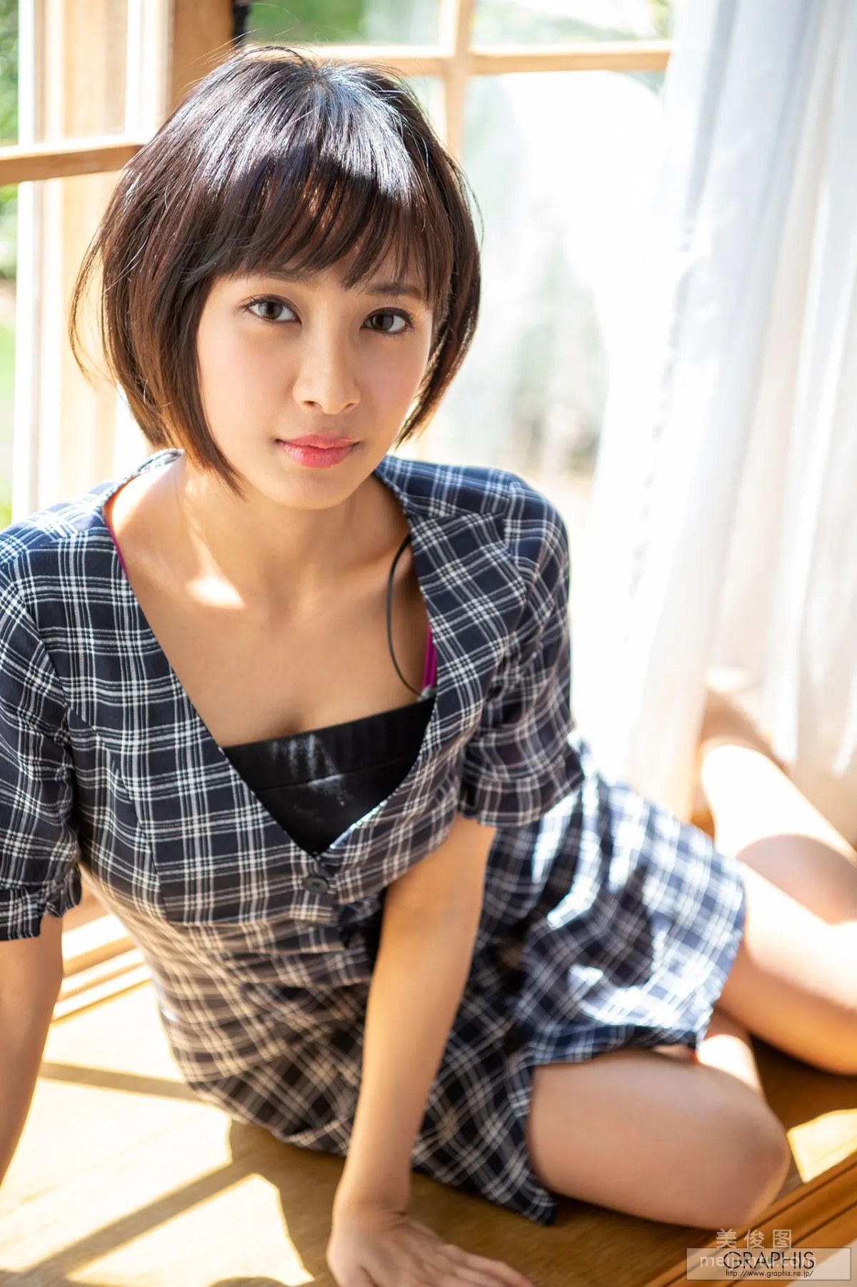 [Graphis] 每日一枚 逢見リカ Rika Aimi 写真集