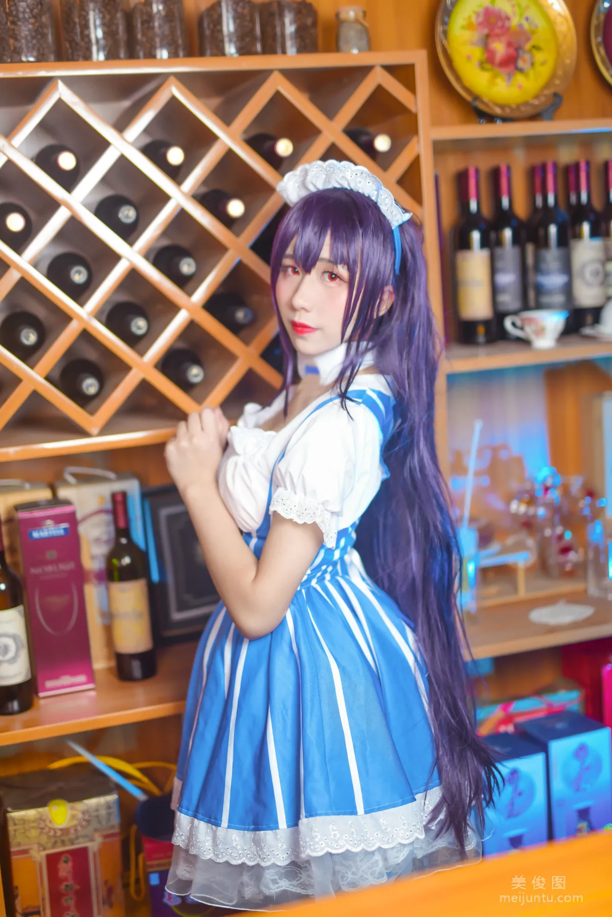 [网红Coser] 九曲Jean 《加藤惠女仆》 写真集
