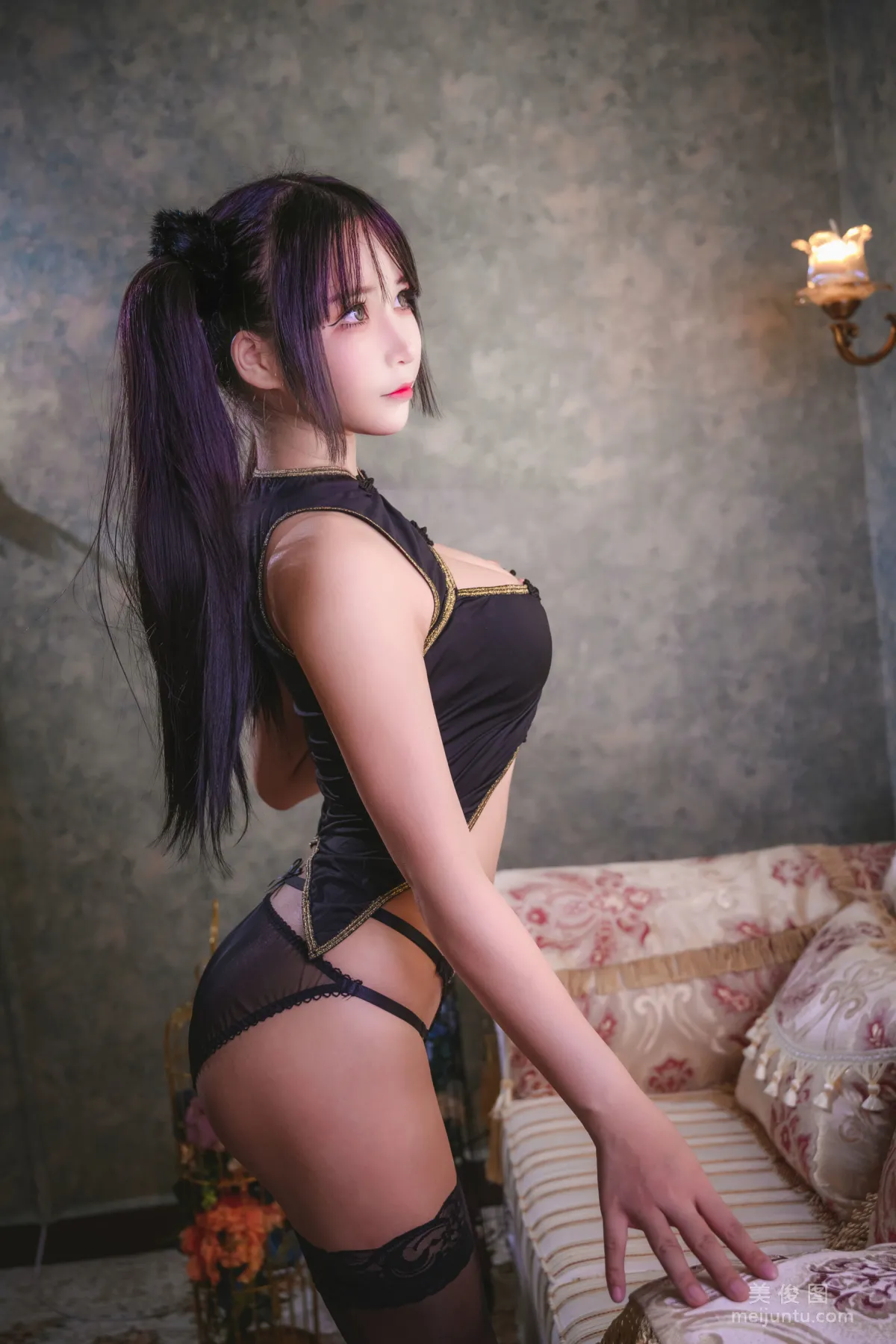 抱走莫子aa 《双马尾 性感与清纯》 写真集