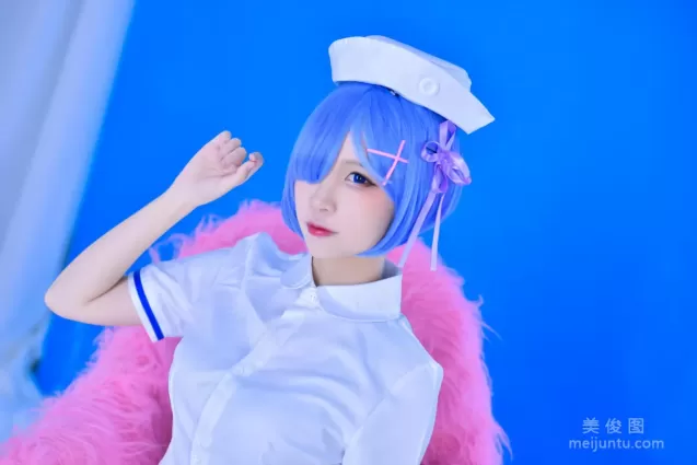 美女Coser二佐Nisa 《蕾姆护士》 写真集