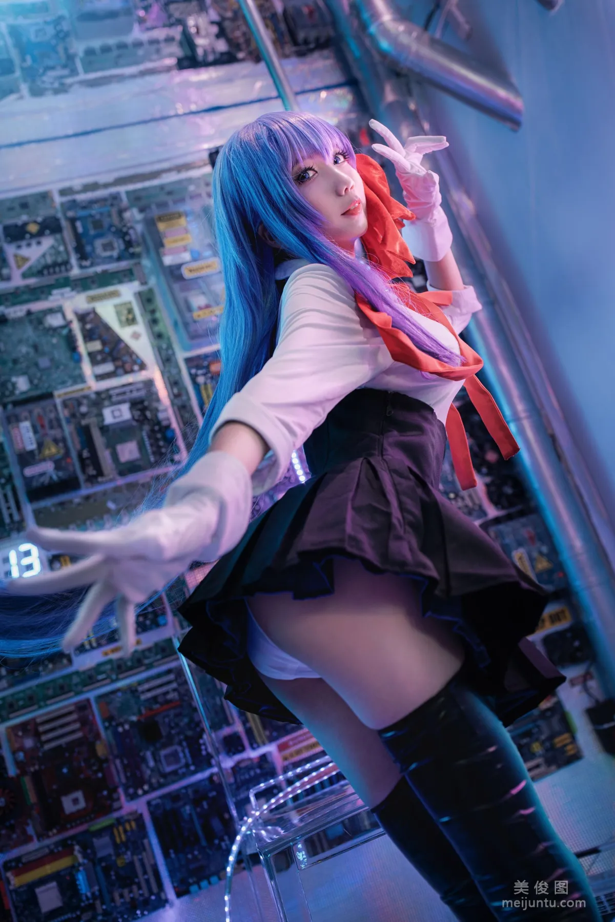 Coser迷失人形QUQ 《BB》 写真集