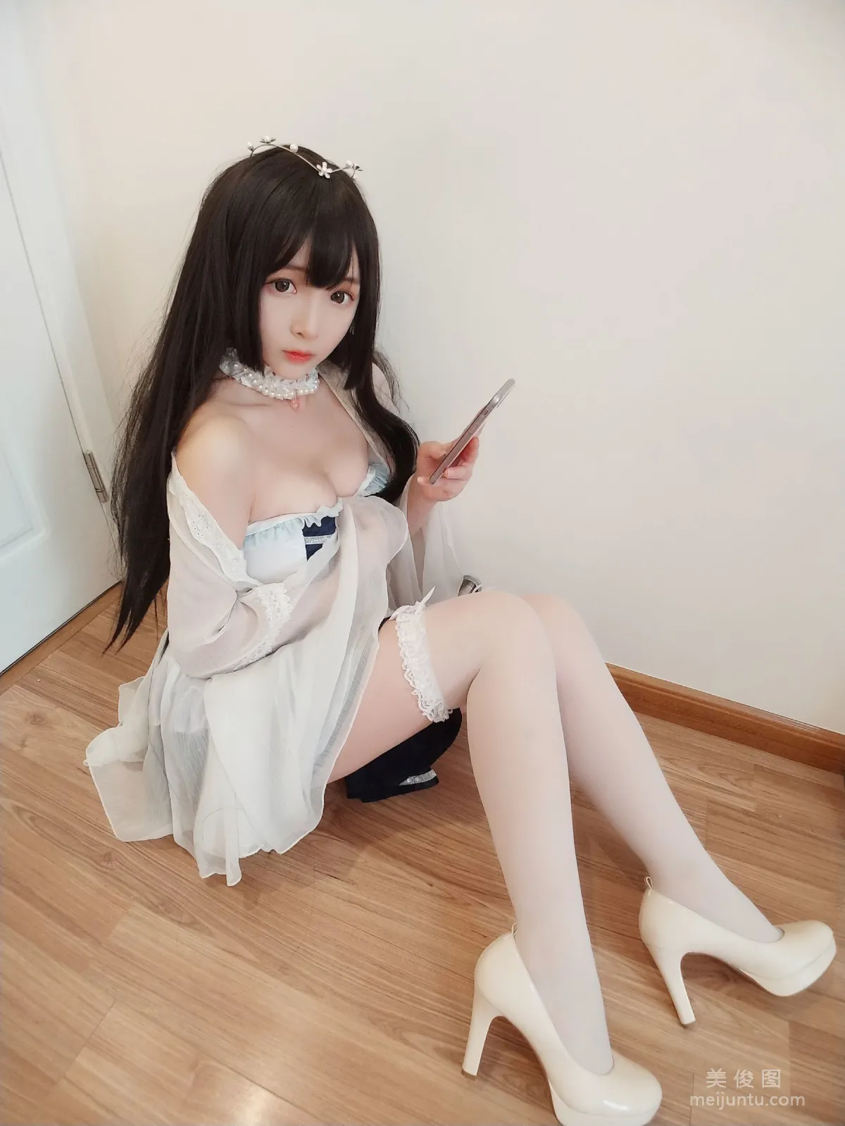 二次元美女古川kagura 《白丝》 写真集