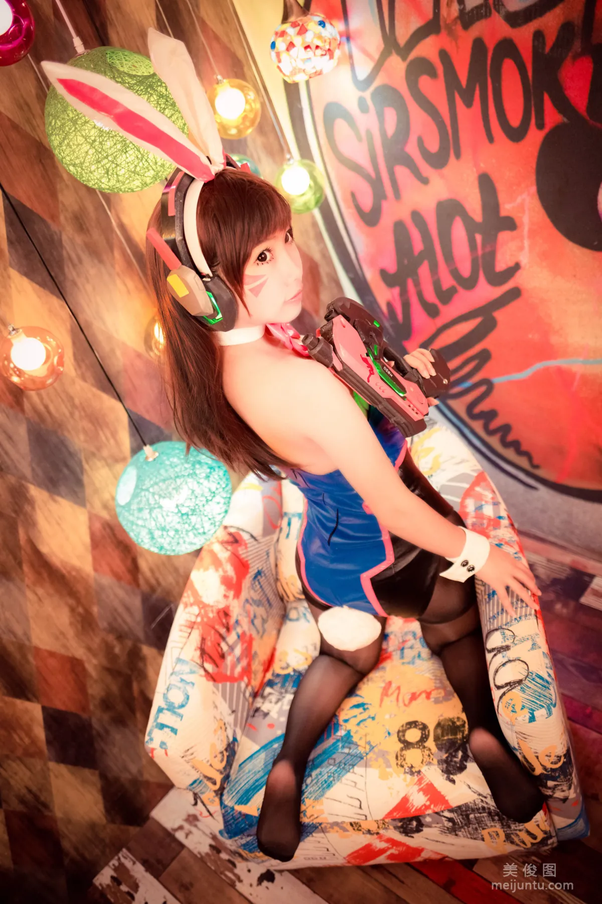 蜜嘟喵 《DVA兔女郎》 写真集
