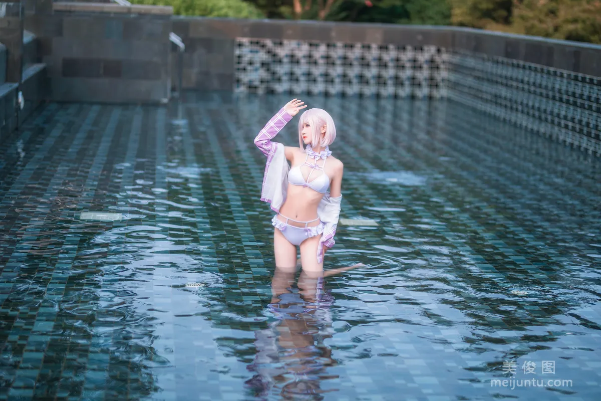 [Coser美女] 三度_69 《玛修泳装》 写真集