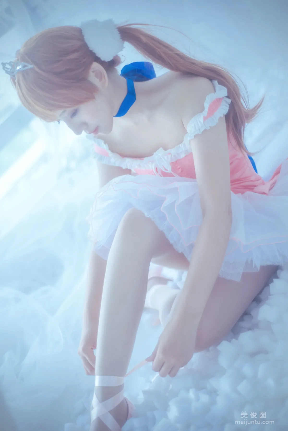 [美女网红Coser] 弥音音ww 《芭蕾》 写真集