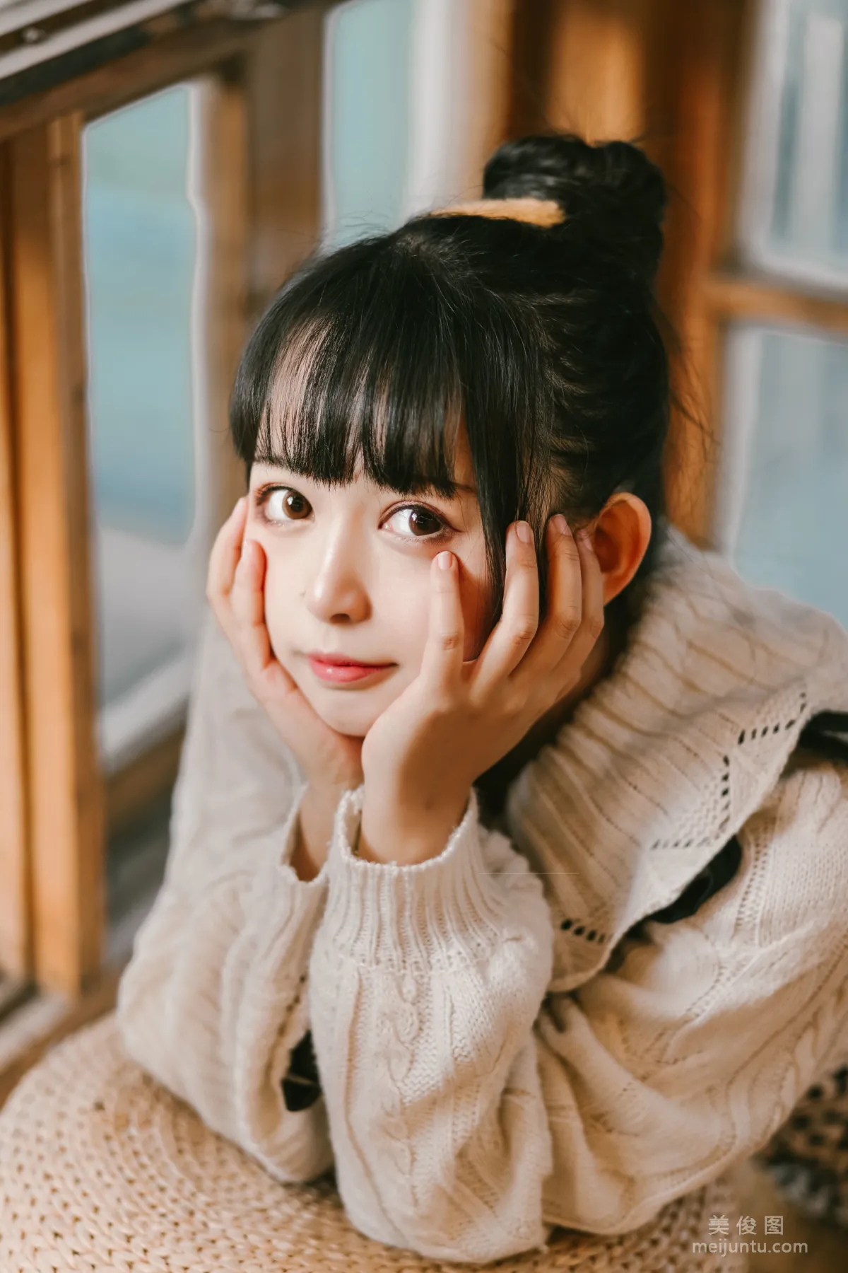 Coser黑猫猫OvO 《少女心事》 写真集