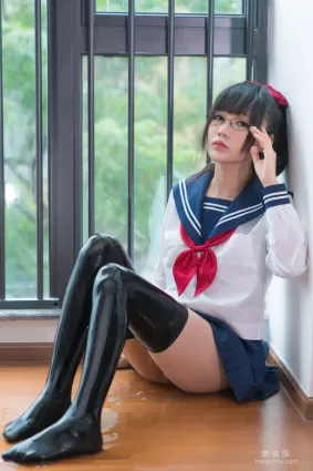 [网红美女Coser] 銘銘Kizami 《湿湿的JK》 写真集