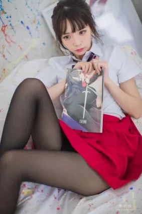 疯猫ss 《画室JK少女》 写真集