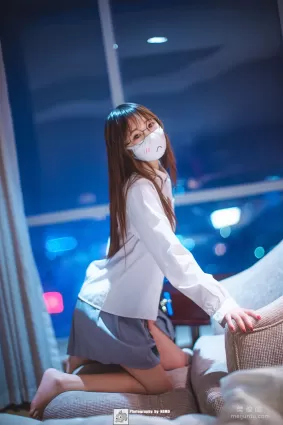 [美女Coser] 御子Yumiko 《口罩》 写真集