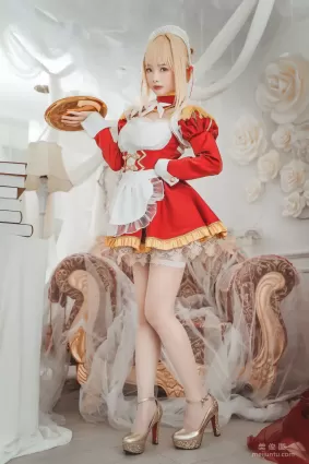 [美女Coser] 雯妹 《尼禄女仆》 写真集