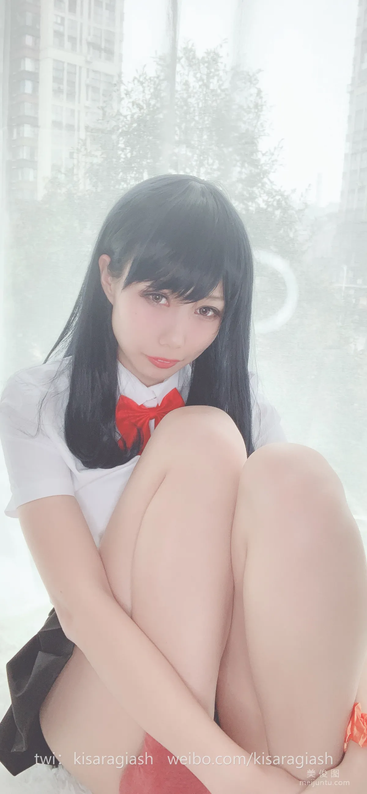 Coser如月灰 《宝多六花》 写真集