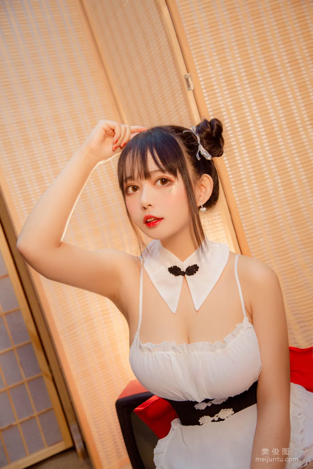 [美女Coser] 黑猫猫OvO 《中华风》 写真集