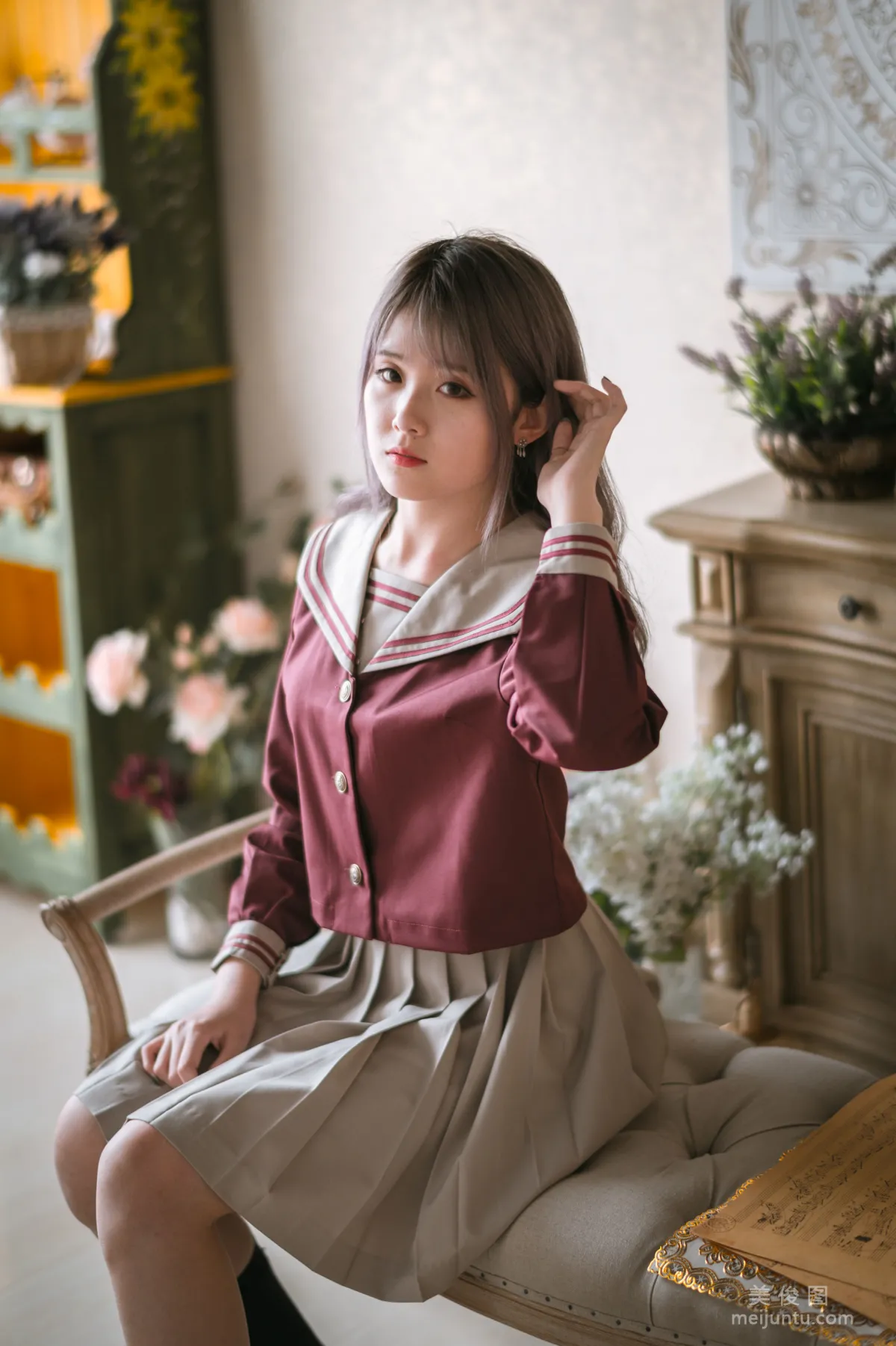 网红Coser秋楚楚Akisoso 《斋蔻2》 写真集