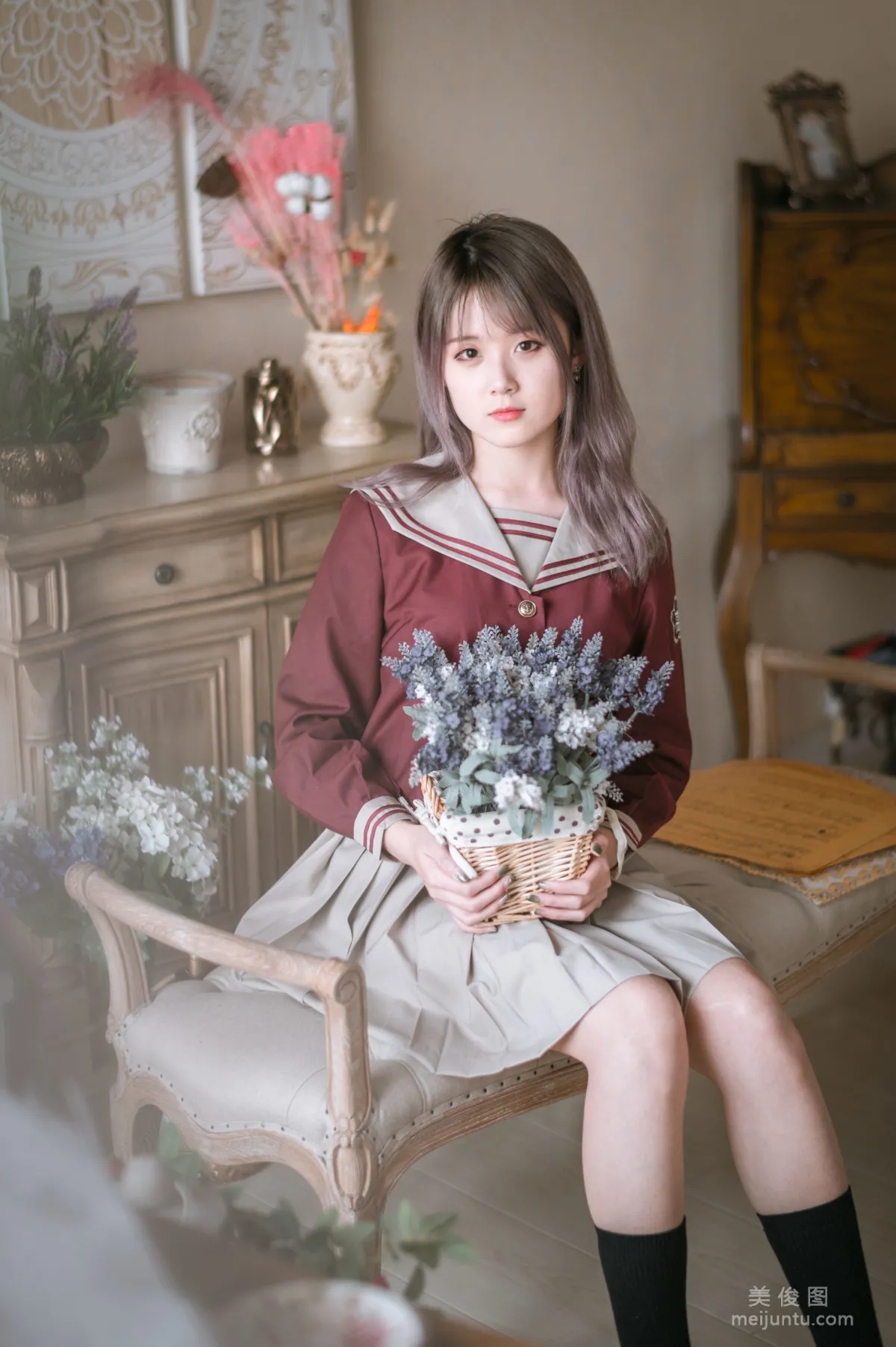 网红Coser秋楚楚Akisoso 《斋蔻2》 写真集