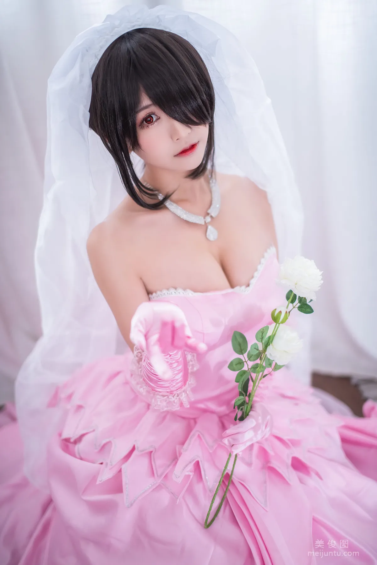 Coser鳗鱼霏儿 《狂三系列 婚纱》 写真集
