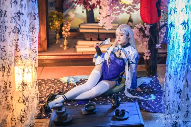 Coser美女Akisoso秋楚楚 《贝法 不知火》 写真集