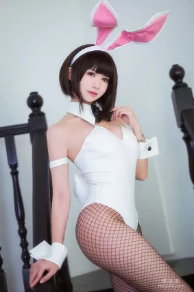 Coser鳗鱼霏儿 《圣人惠 兔女郎》 写真集