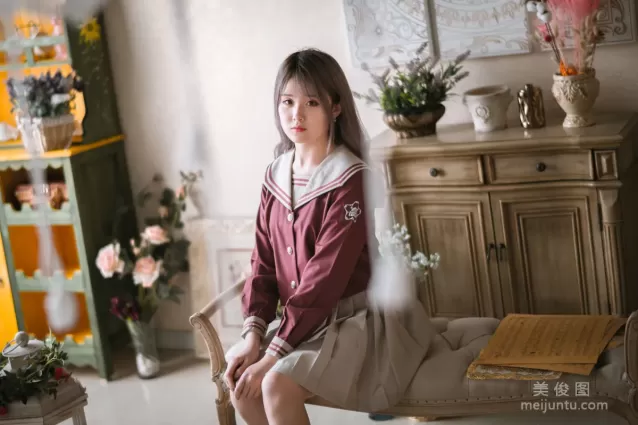 网红Coser秋楚楚Akisoso 《斋蔻2》 写真集