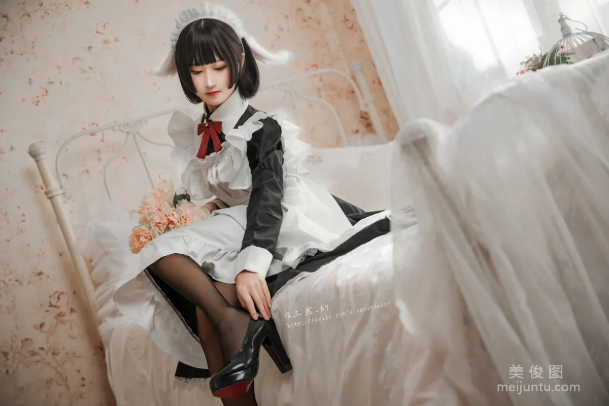 [Coser美女] 三度_69 《兔耳女仆》 写真集