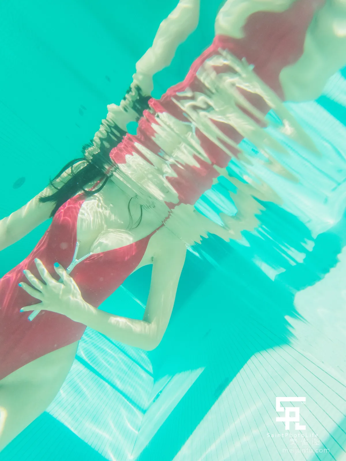 [saintphotolife] 韩国美女Zennyr 《Snow Hotel》 写真集