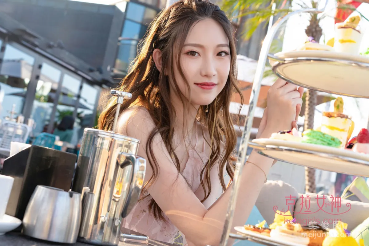 [克拉女神Kelagirls] 芊芊 《邂逅外滩》 写真集
