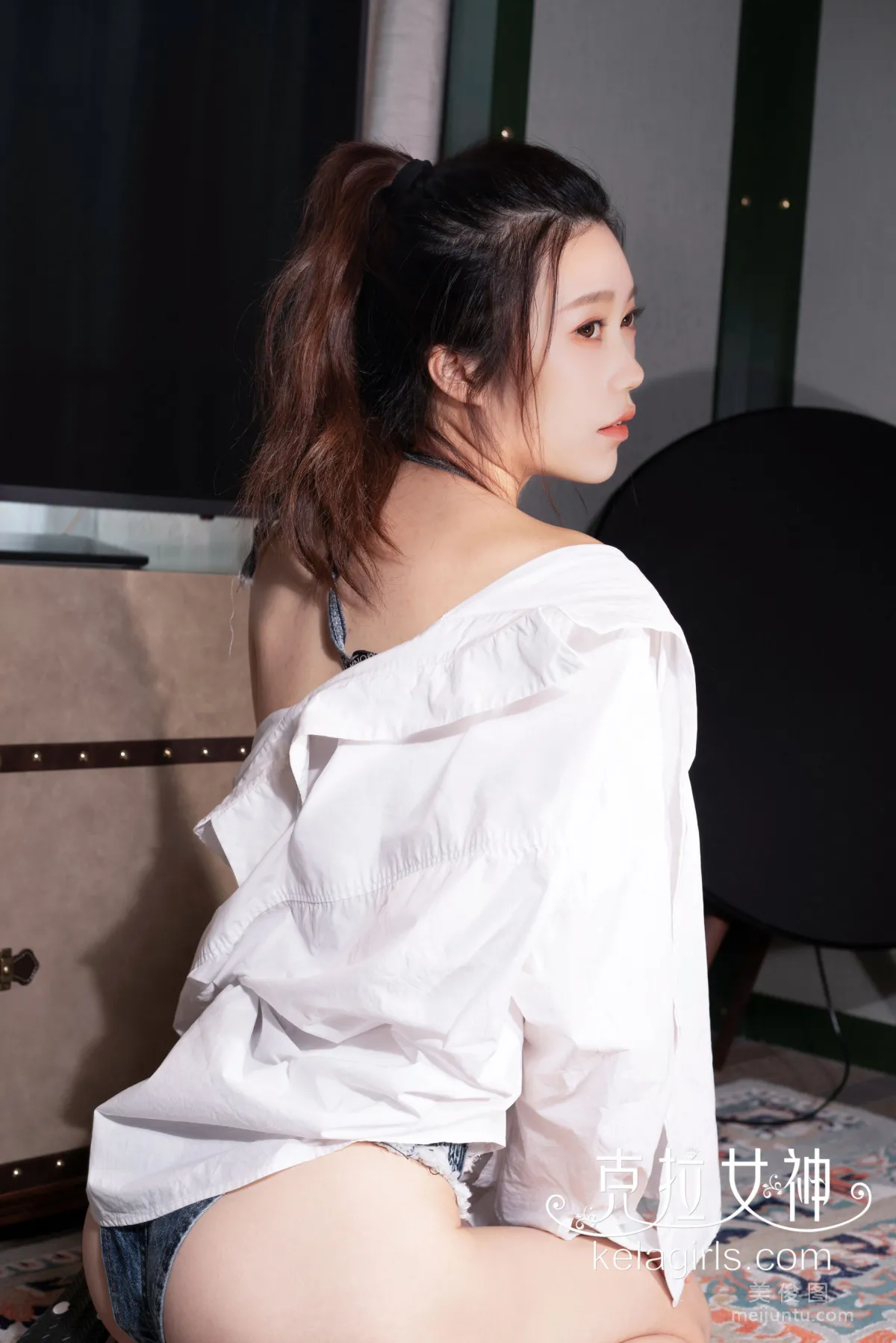 [克拉女神Kelagirls] 西景 《情迷人字拖》 写真集