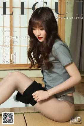 [丽柜Ligui] Model 阳阳 《灰丝美脚》 写真集