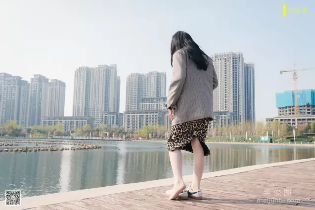 [丝意SIEE] No.448 筠筠 《烟波新漾》 写真集