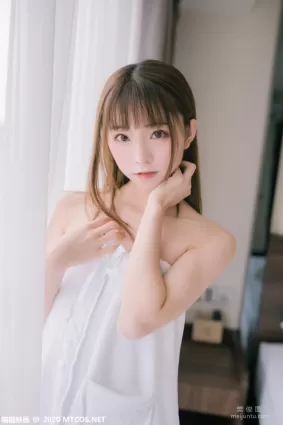 [喵糖映画] VOL.158 《纯白浴巾》 写真集