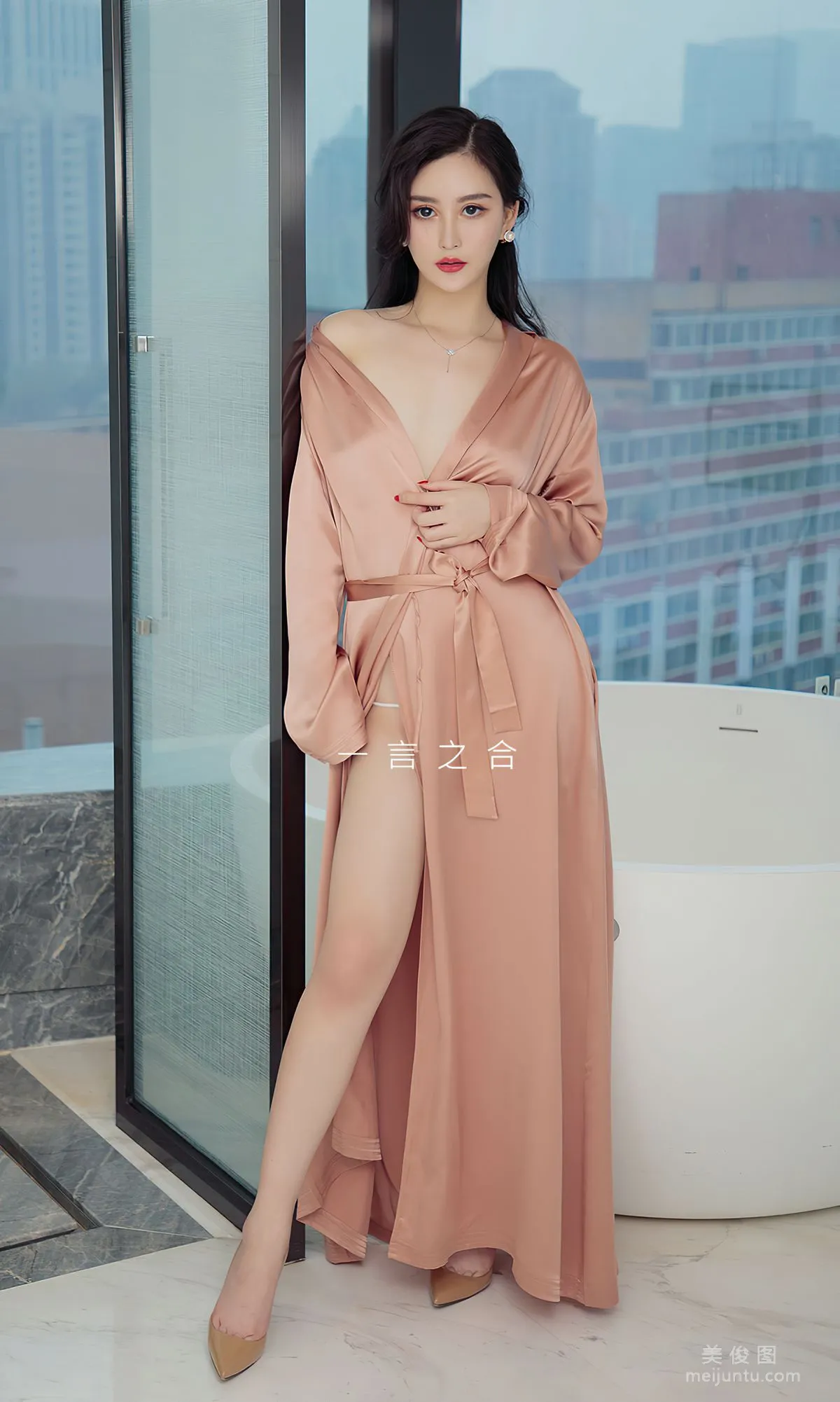[尤果圈爱尤物Ugirls] No.1827 Hasand 《一言之合》 写真集