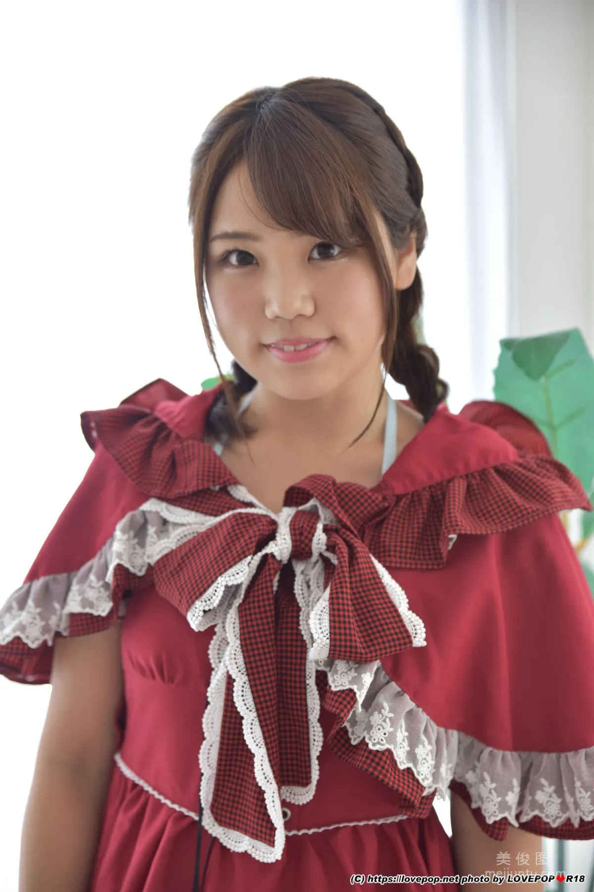 [LOVEPOP] 持田栞里 Shiori Mochida Photoset 05 写真集