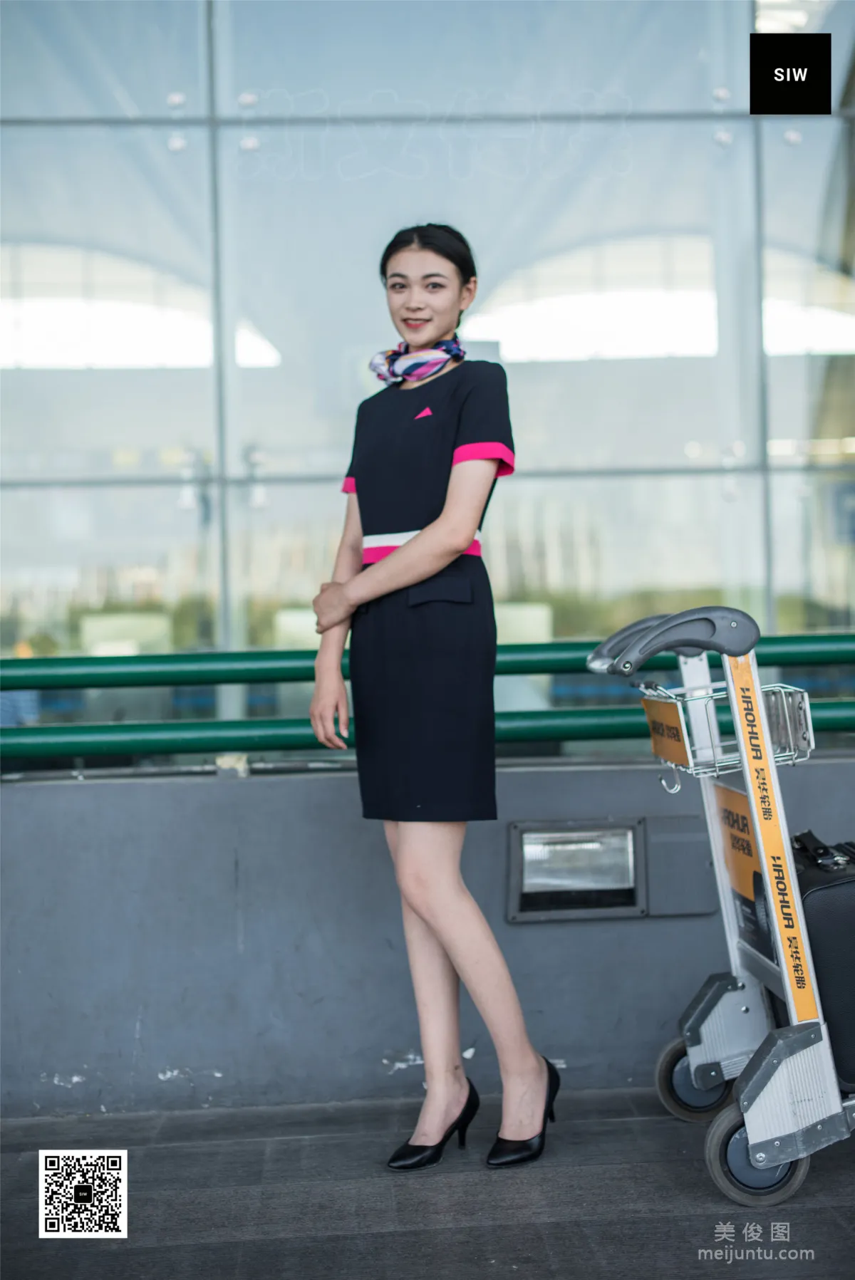 [斯文传媒SIW] 嘉慧 《落地空乘》 写真集