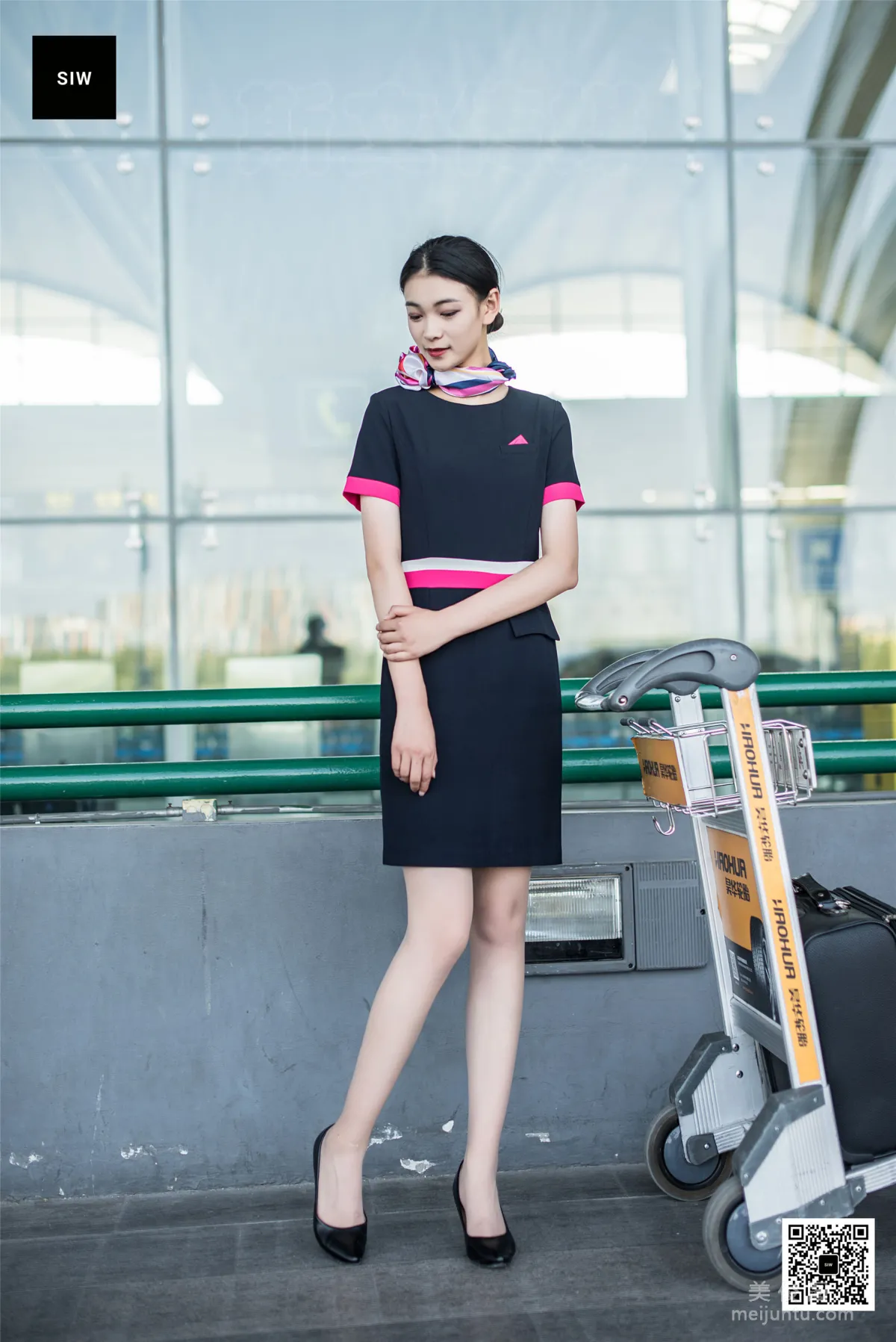 [斯文传媒SIW] 嘉慧 《落地空乘》 写真集