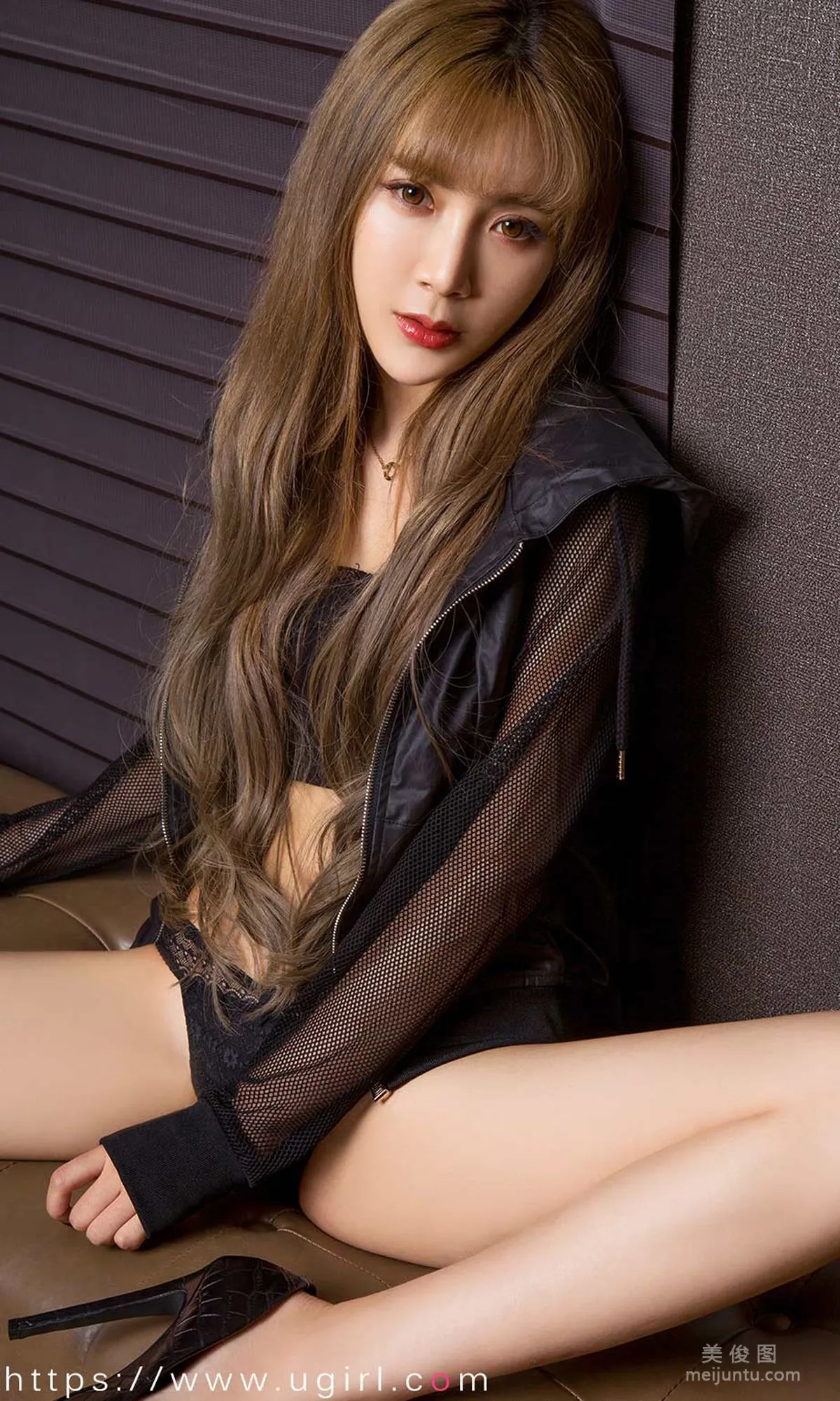 [尤果圈爱尤物Ugirls] No.1831 冰淇 《黑天鹅》 写真集