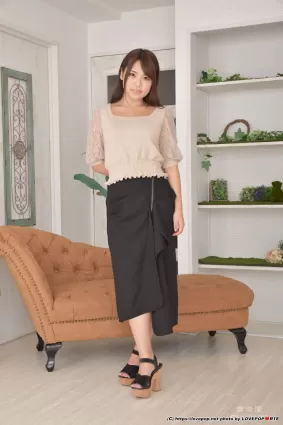 Shiori Mochida 持田栞里 Photoset 03 [LOVEPOP] 写真集